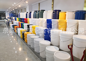 www.肏吉安容器一楼涂料桶、机油桶展区